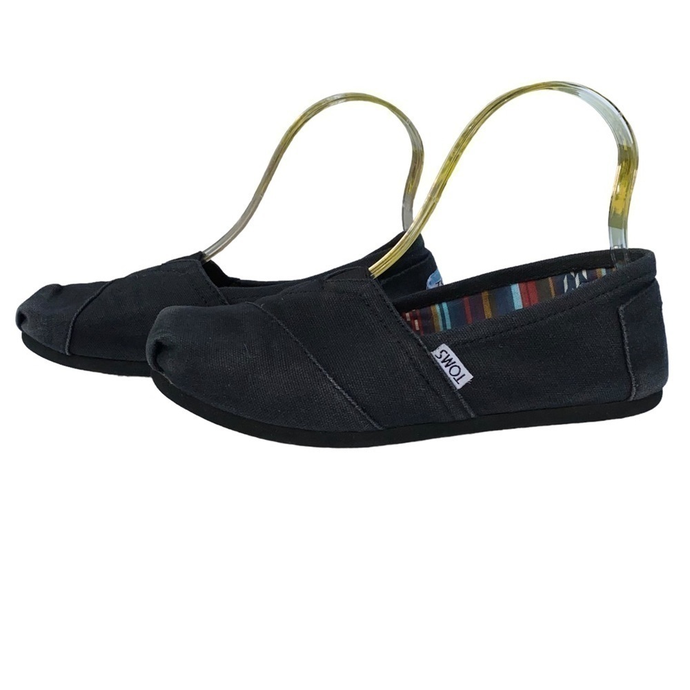 TOMS Women's Black Canvas Classic Slip-On Loafer Sz 7